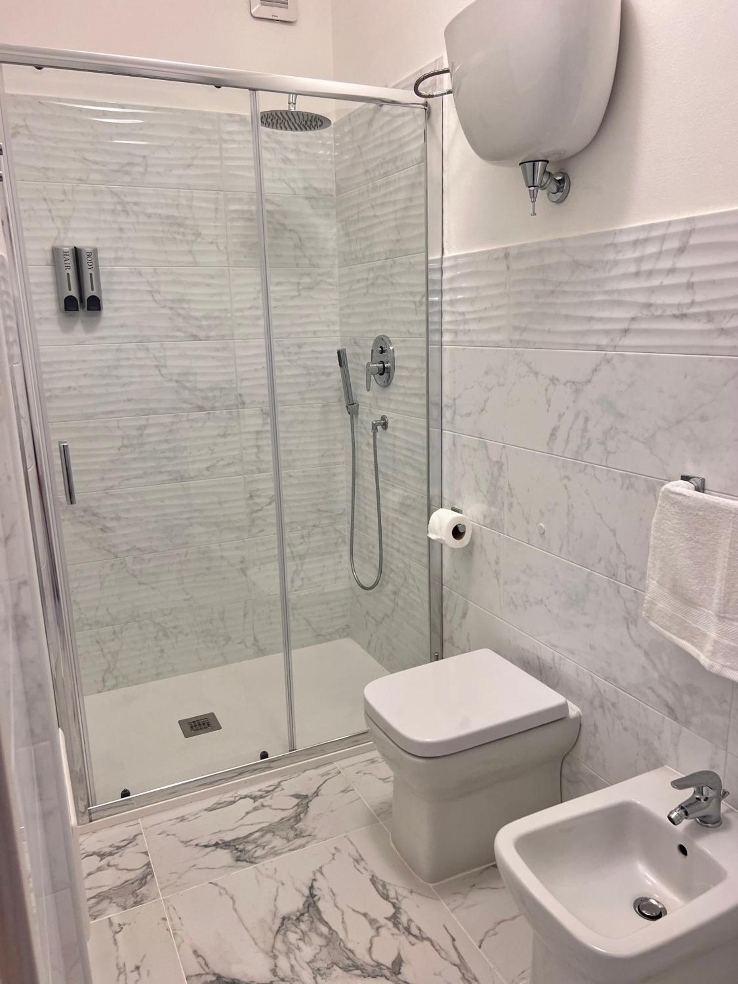 Restyling Apartments Center טרופאה מראה חיצוני תמונה
